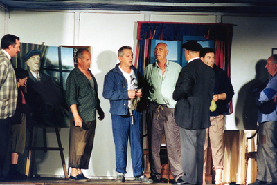 Puesta en escena de  A fiestra valdeira  en 2006, en el 25º aniversario de la muerte de Rafael Dieste.