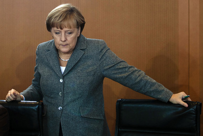 La canciller alemana, Angela Merkel, llega a la reunión semanal del Gobierno en Berlín.