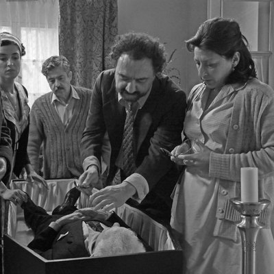 Fotograma de  Los muertos... 