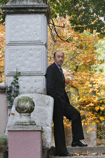 "Cuanta más fortaleza tenga el PSOE, mejor para la democracia española"