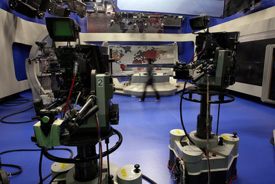 La deuda amenaza la viabilidad de las autonómicas, a pesar de los más de 800 millones de euros que reciben en subvenciones.