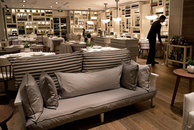 El restaurante Enoteca cuenta con una estrella Michelin. El interiorismo es un proyecto de GCA Arquitectos.