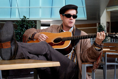 Juan Perro presenta su último disco,  Río Negro , mañana en el Teatro Olympia.