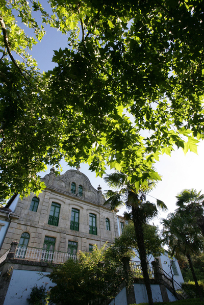 Imagen del antiguo balneario en la fábrica de envasado de aguas en Verín.