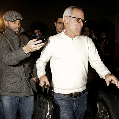 Héctor Cúper, ayer al abandonar la sede del Racing.