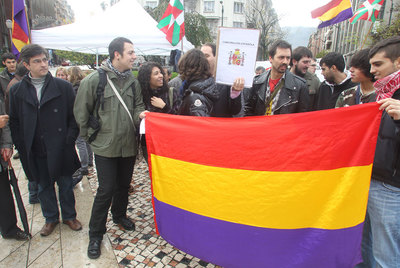 La protesta de IU contra la Constitución