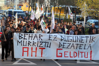Manifestación contra el AVE en Durango
