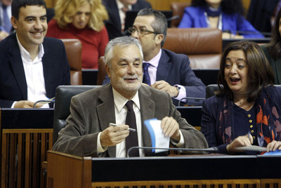 Griñán, en el último pleno del Parlamento andaluz.