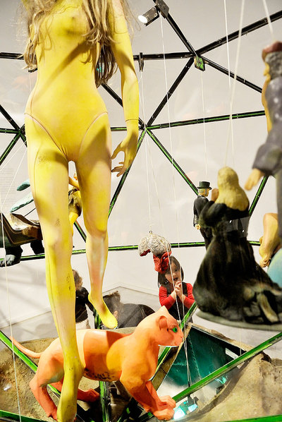 Los autómatas de Le diamant  (1975), de Jacques Carelman, en el Reina Sofía.