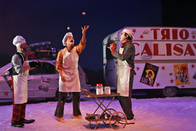 Un momento del espectáculo 'Fun-fun-fun', que puede verse en el Teatro Central de Sevilla.