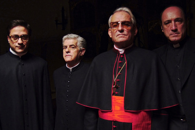 José Sancho,  entre  Enrique Arce y Guillermo Montesinos (izquierda) y Roberto Álvarez, en   Tarancón.  