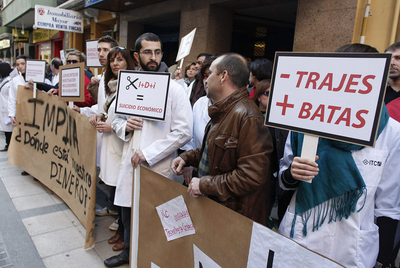 El malestar entre los investigadores españoles se ha agudizado tras la merma de fondos.