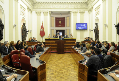 Javier de Andrés interviene en el tradicional pleno de Santa Catalina, en la Juntas Generales de Álava.