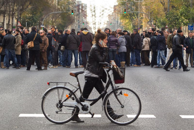 Mañana de protestas, tarde de negociación