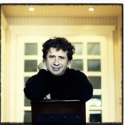 Gabino Diego en la  suite  523 del hotel Palace, donde rodó una escena de  El amor perjudica seriamente la salud .