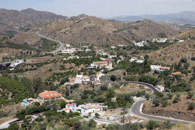 Los extranjeros de la Axarquía malagueña, en contra del decreto de la Junta