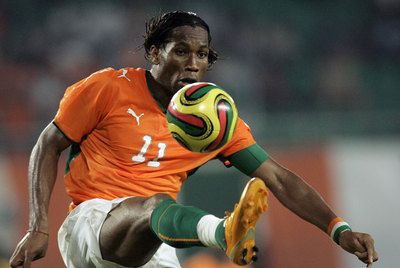 Didier Drogba, en un partido con la selección de Costa de Marfil.