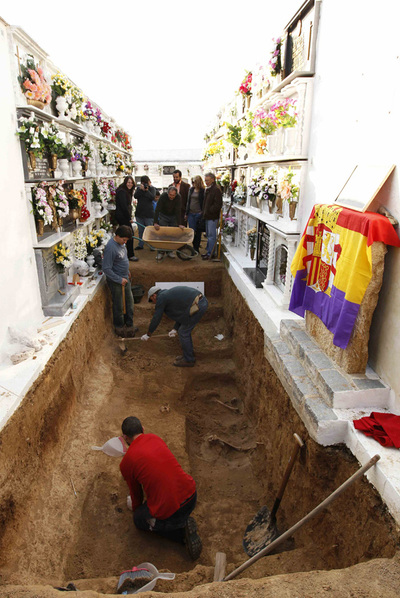 LOCALIZADOS LOS PRIMEROS RESTOS DE 'LAS 17 ROSAS'