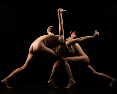 Escena de  Antes fue siempre fuego , de la compañía La Phármaco, en el teatro Pradillo.