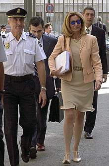 Valiente dice que la CNMV no puede impedir la existencia de personas sin escrúpulos