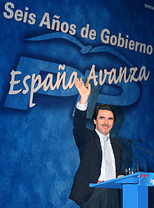 Aznar dice que la  huelga "sólo busca el daño" y acusa de "irresponsable" al PSOE