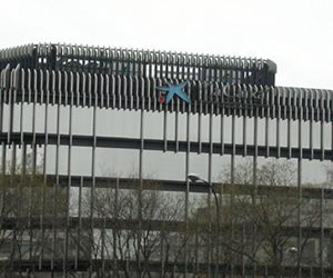 Sede de la caja de ahorros líder en España, en Barcelona.