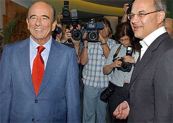 El SCH recortará 3.000 empleos en Abbey y regalará 100 acciones a cada trabajador