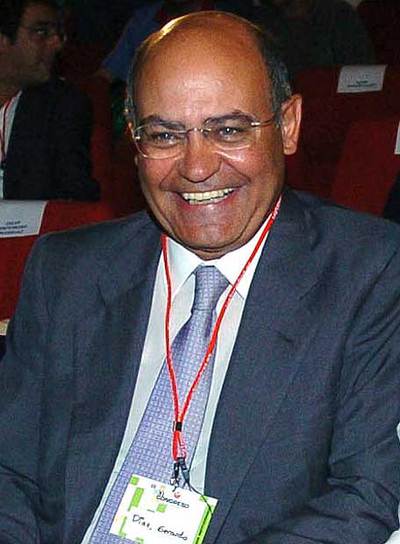 Díaz Ferrán sustituye a José María Cuevas al frente de la CEOE