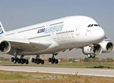 Airbus y Boeing miden fuerzas en el salón aeronáutico de París