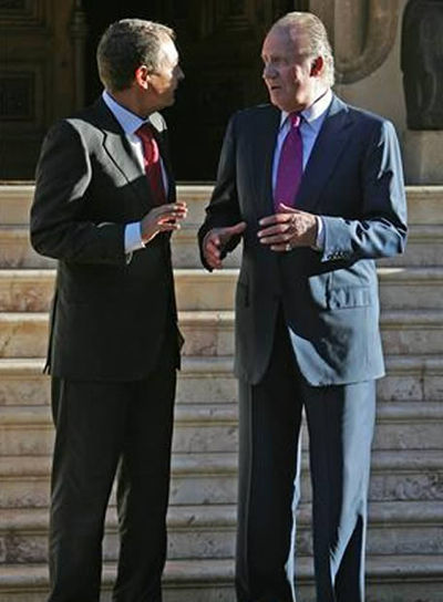 Zapatero rebaja el impacto de la crisis crediticia en España