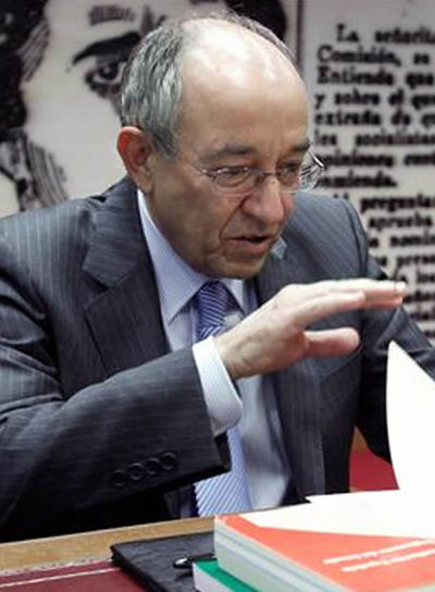 Fernández Ordóñez vincula el PIB del 3% en 2008 al "impacto limitado" de la crisis