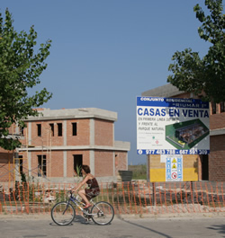 Los promotores prevén que el precio de la vivienda se desplomará un 8% este año