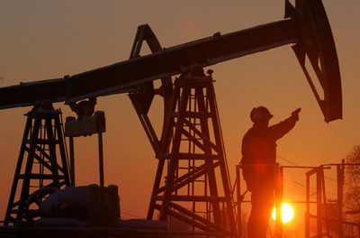 El 'brent' supera por primera vez los 131 dólares