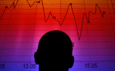 Las Bolsas europeas suavizan las caídas tras las pérdidas de ayer