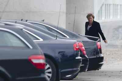 Angela Merkel llega al Parlamento alemán.