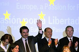 Aznar asegura que el PNV no es "indispensable"