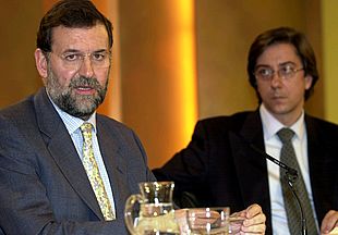 El Gobierno advierte al PSOE de que la regulación de derechos de la Ley de Extranjería es inamovible