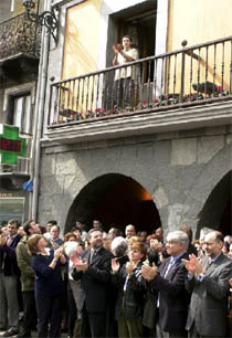 Lasarte sale a la calle contra ETA y contra sus "cómplices" tras el asesinato de Elespe