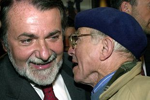 Ibarretxe advierte de que la sociedad vasca "castigará a quien pretenda dividir"