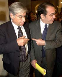 EL PSOE insta a Mayor a que rechace el "juego de pillos" y decline el 'cara a cara' con Ibarretxe