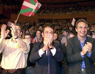 Zapatero reclama a IU cambiar  a "la izquierda de verdad" y le pide su apoyo