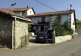 Detenidos 7 'legales' de ETA a quienes Interior vincula con los últimos atentados