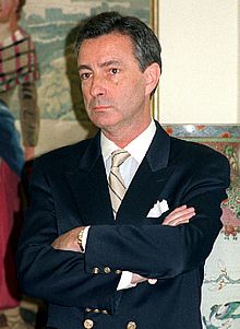 El diplomático Jorge Dezcallar se convierte en el primer civil que dirige el Cesid