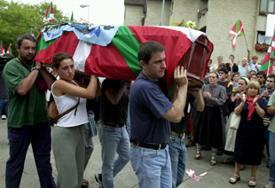 Cardenal ordena a la fiscalía vasca que se querelle contra Otegi por exaltación del terrorismo