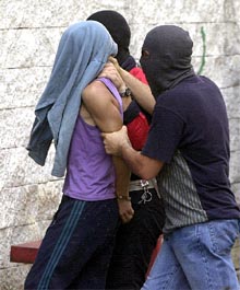 Cuatro detenidos en Bilbao en una operación contra la 'kale borroka'