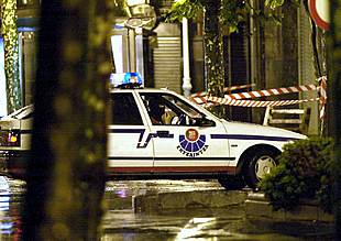 La Ertzaintza desactiva dos paquetes explosivos en San Sebastián