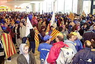 La 'Marcha Azul' llega a Bruselas para pedir a la UE que no financie el PHN