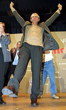 Touriño lamenta que Aznar acuda a Galicia a hablar de "frivolidades"