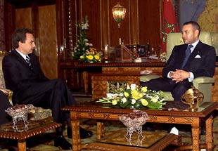 Zapatero, convencido de que el embajador de Marruecos regresará pronto a Madrid