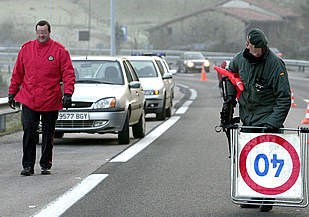 Neutralizado el 'comando' de ETA que colocó varios coches bomba en verano